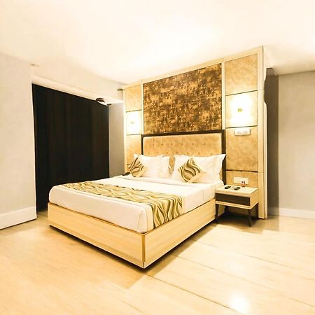 The Almora Residency - Complimentary Airport Trasnfer Hotell New Delhi Eksteriør bilde
