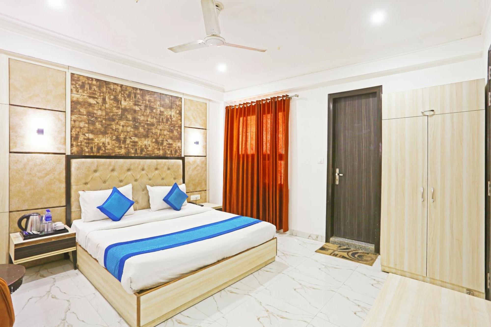 The Almora Residency - Complimentary Airport Trasnfer Hotell New Delhi Eksteriør bilde
