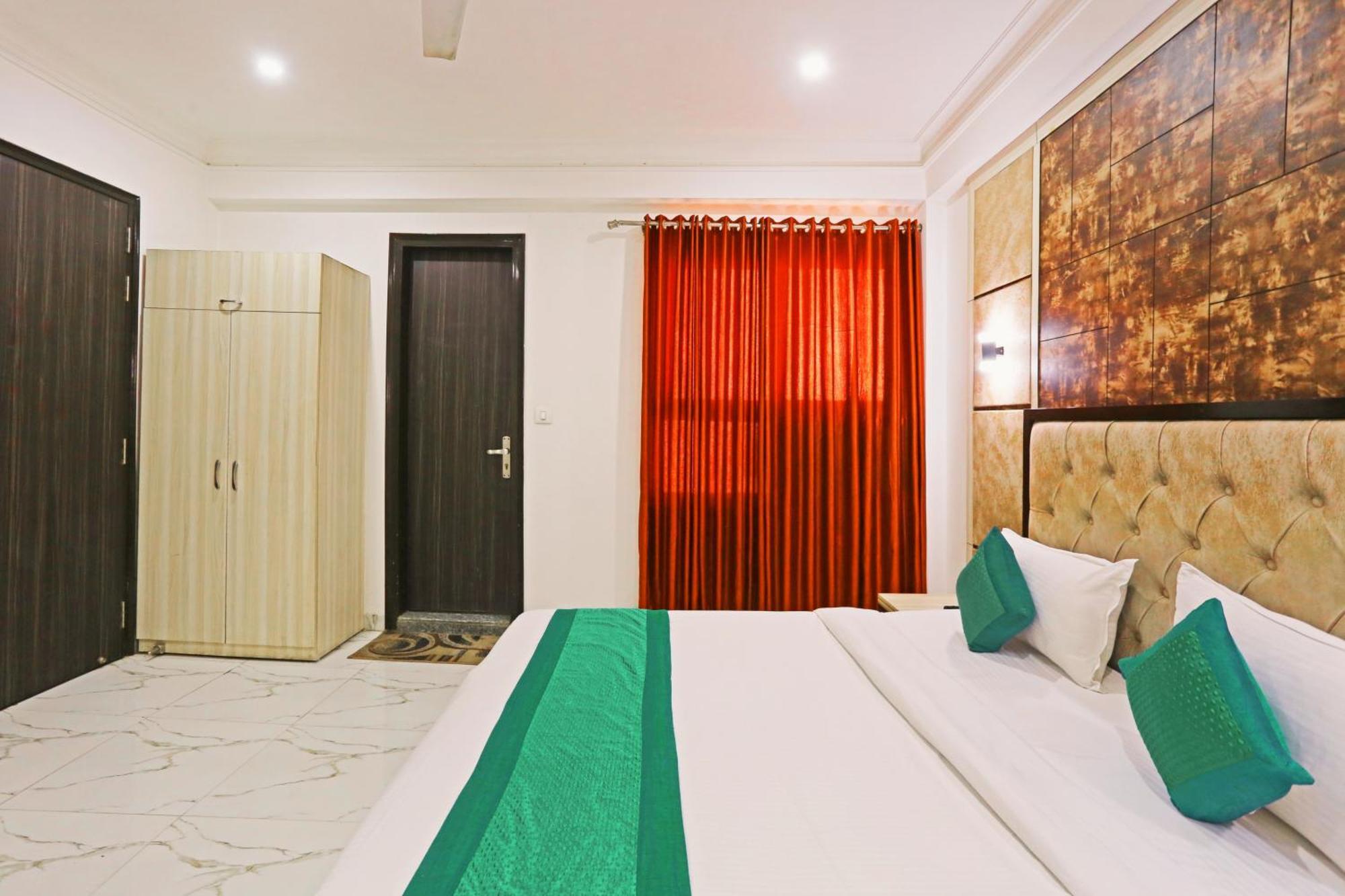 The Almora Residency - Complimentary Airport Trasnfer Hotell New Delhi Eksteriør bilde