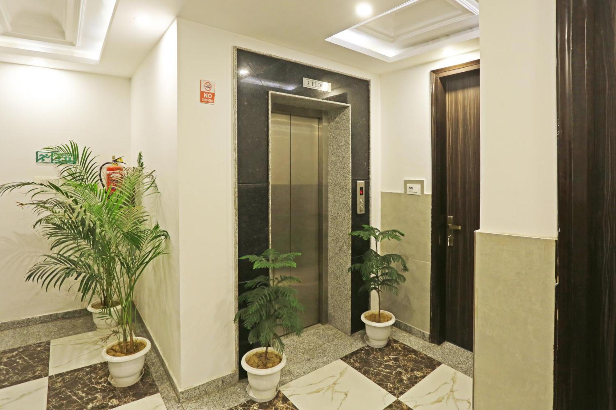 The Almora Residency - Complimentary Airport Trasnfer Hotell New Delhi Eksteriør bilde