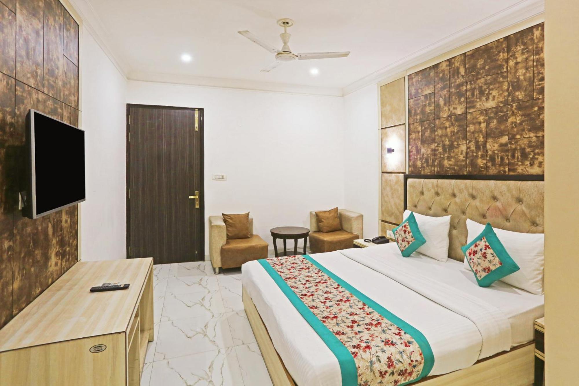 The Almora Residency - Complimentary Airport Trasnfer Hotell New Delhi Eksteriør bilde